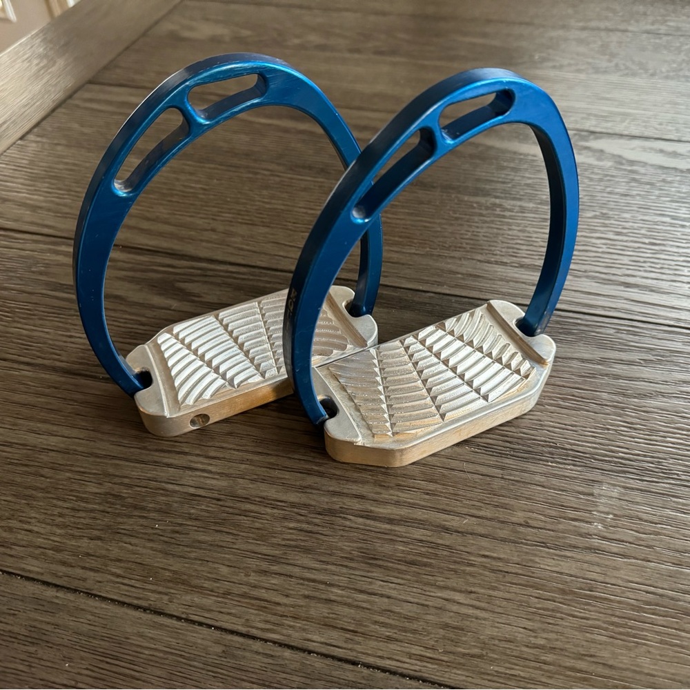 Equitaly Stirrups